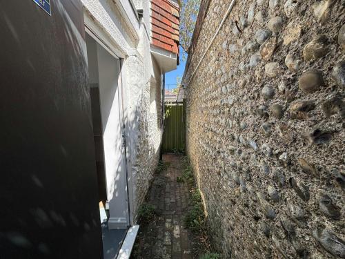 24 Brunswick Road, Shoreham by Sea, BN43