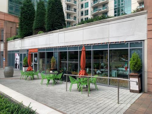 7 St. George Wharf, Vauxhall, London, SW8