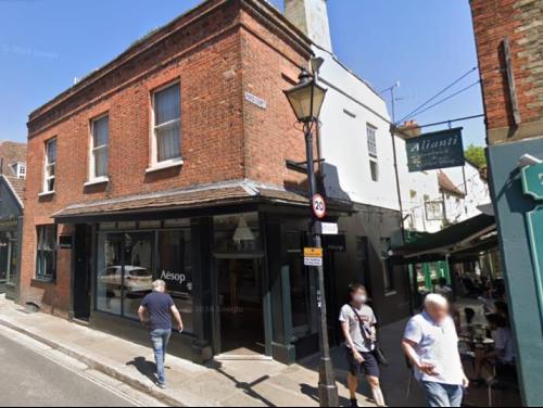 19 King Street, Richmond, TW9