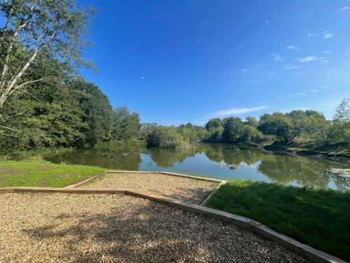 Barnstone Lakes, Langar, NG13