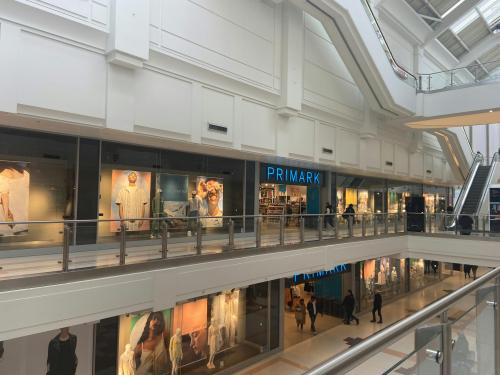 Unit 71, County Mall, Crawley, RH10