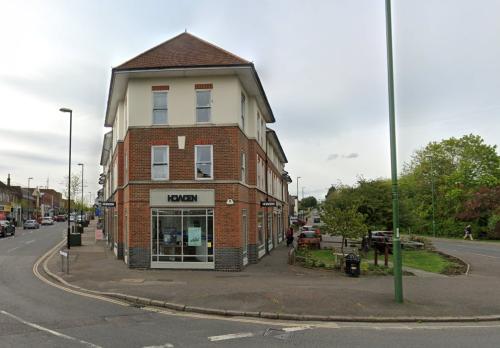 2-4 South Road, Haywards Heath, RH16