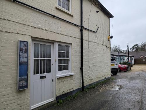 Kings House, 20 High Street, Haslemere, GU27