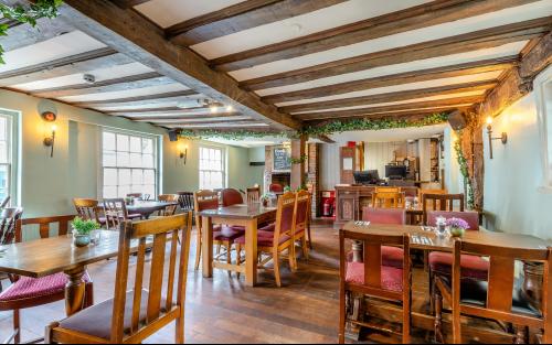 The Bell Hotel, 21 Bedford Street, Woburn, Milton Keynes, MK17
