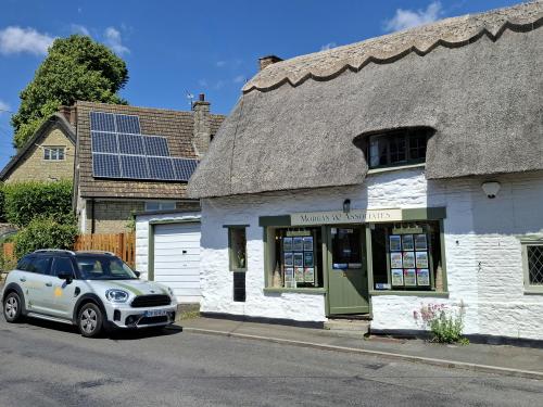 The Old Post Office, Haseley Road, Little Milton, OX44