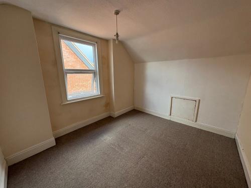 678/678a Mansfield Road, Sherwood, Nottingham, NG5
