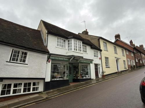 38 Fore Street, Hatfield, AL9