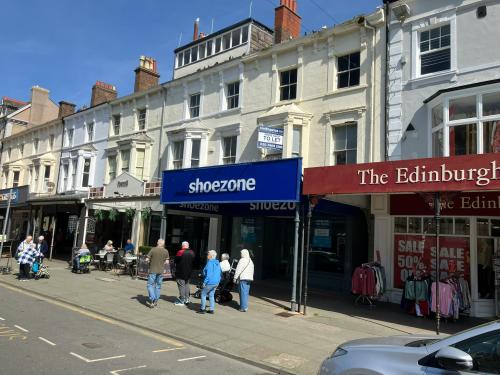 67 Mostyn Street, Llandudno, LL30