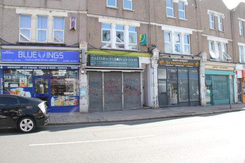 51 London Road, Tooting, London, SW17