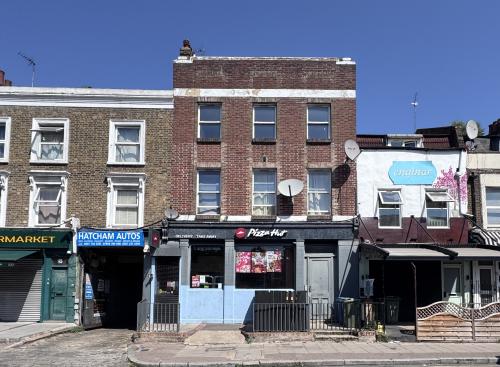 19 Plough Way, South Bermondsey, London, SE16