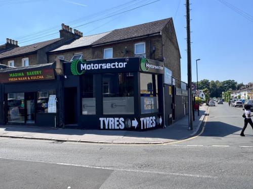 108 Selsdon Road, South Croydon, CR2