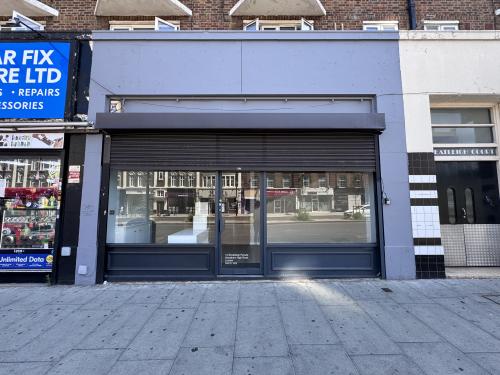 13 Streatleigh Parade, Streatham, London, SW16