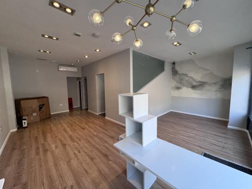 13 Streatleigh Parade, Streatham, London, SW16