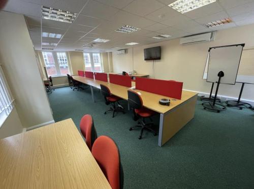 23 High Street, Camberley, GU15