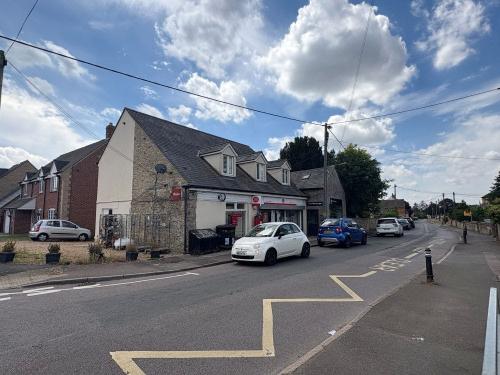 'The Hair Lounge' Merton Road, Ambrosden, Bicester, OX25