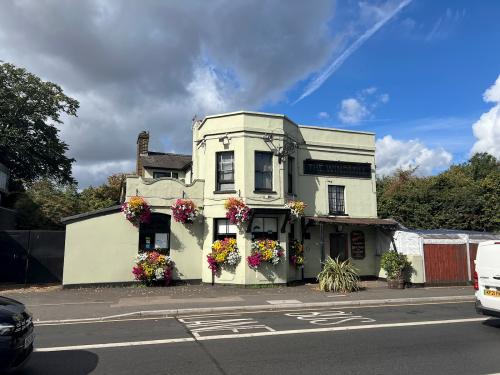 The Windmill, 40 Commonside West, Mitcham, CR4