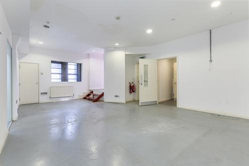 124-130 Wandsworth Road, Nine Elms, London, SW8