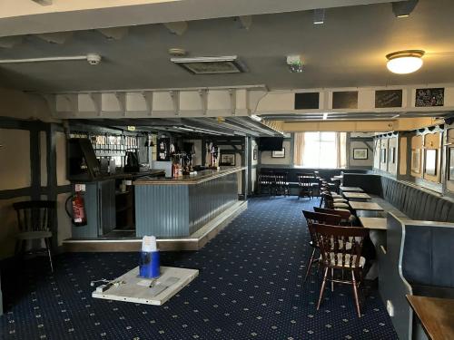 36 Higherland, Sneyd Arms, Newcastle, ST5