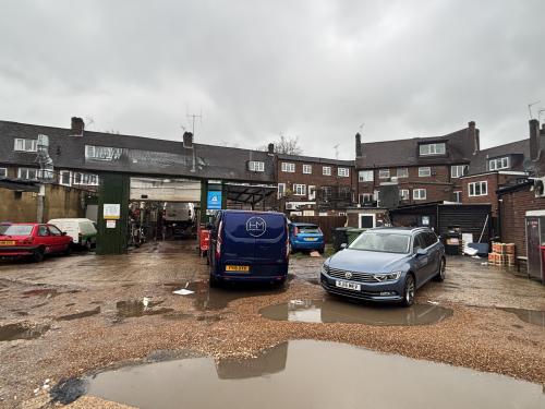 10 & 11 Nightingales Corner, Cokes Lane, Little Chalfont, HP7