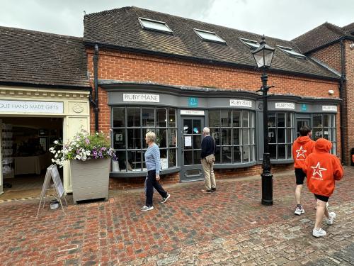 7 Lion & Lamb Yard, Farnham, GU9