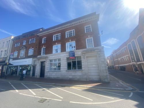 105-109 High Street, Tonbridge, TN9