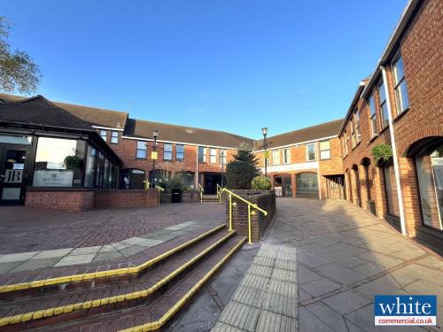 4 White Lion Walk, Banbury, OX16