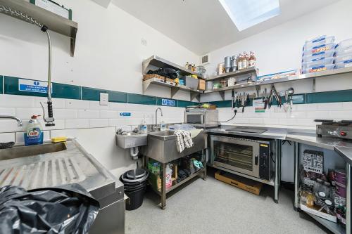 52 Bridge Street, Pinner, HA5