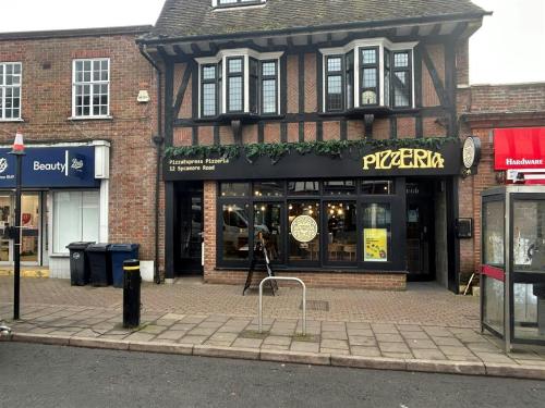 4 Sycamore Road, Amersham, HP6