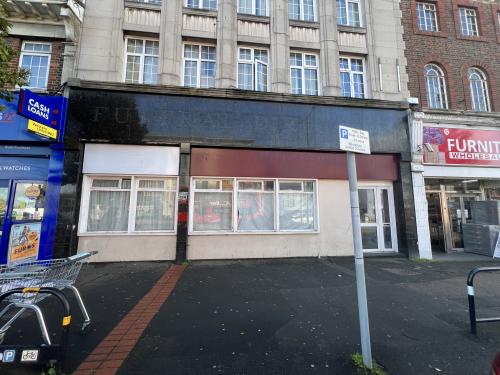 50-51 The Market, Rosehill, Sutton, SM1