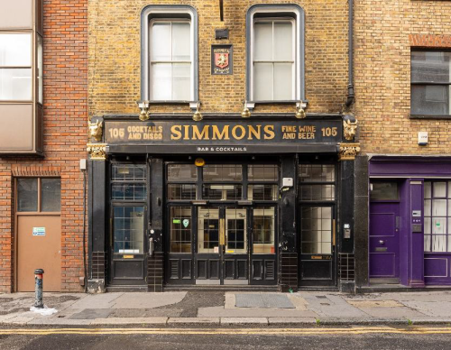 105 Charterhouse Street, Smithfield, London, EC1M