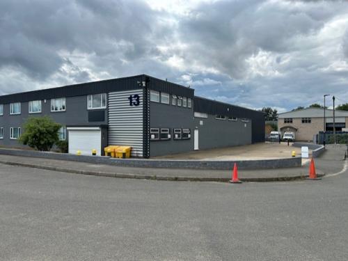 Unit 13, Mount Road Industrial Estate, 13 Mount Road, Hanworth, Feltham, TW13