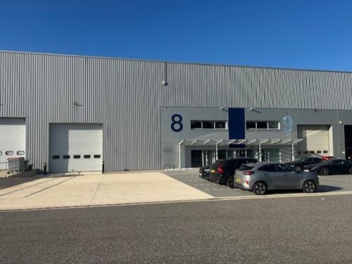 Unit 8, 8 Bartley Point Osborn Way, Hook, RG27
