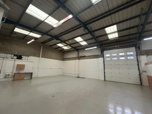 Unit 2, Ryebrook Industrial Estate, Baytree Avenue, Leatherhead, Leatherhead, KT22