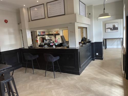 Grange Moor Hotel, 4-8 St. Michaels Road, Maidstone, ME16