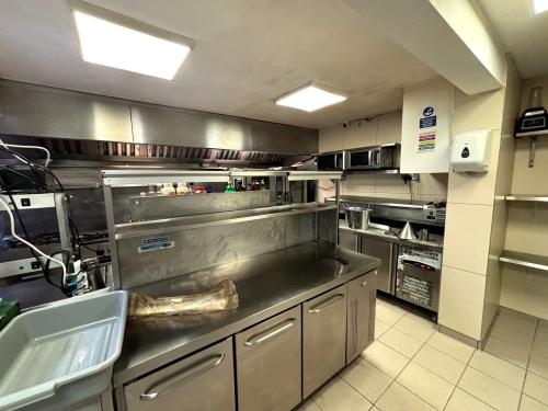 79-80 Western Road, Hove, BN3