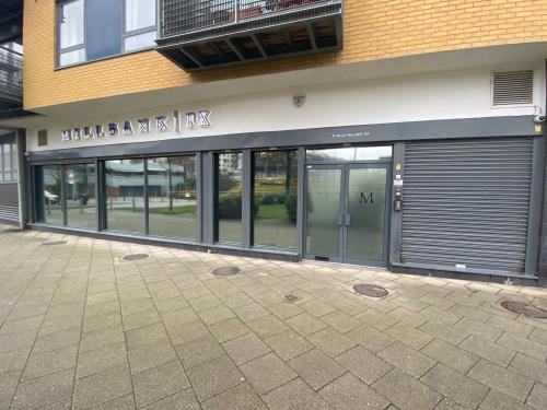 13 Tarves Way, Greenwich, London, SE10