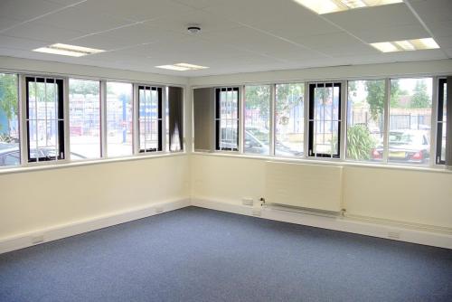 Unit 1437, Clock Tower Industrial Estate, Clock Tower Road, Isleworth, TW7