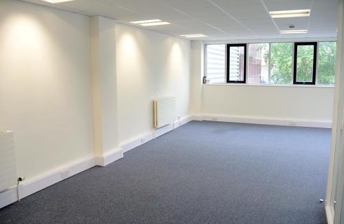 Unit 134, Clock Tower Industrial Estate, Clock Tower Road, Isleworth, TW7