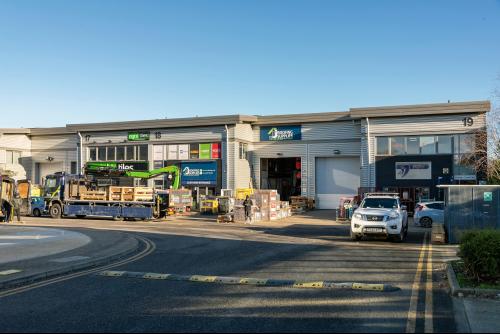 Unit 134, Clock Tower Industrial Estate, Clock Tower Road, Isleworth, TW7