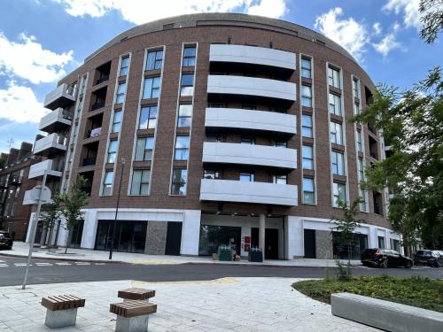 Units 1 & 2, Kings Avenue, Clapham Park, London, SW4