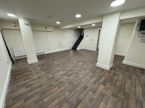 1 Exchange Buildings, High Street, Barnet, EN5