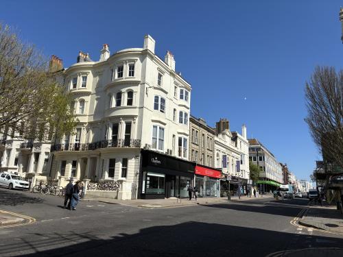 117-118 Western Road, Hove, BN3