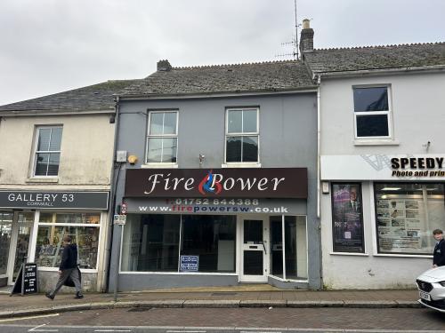123 Fore Street, Saltash, PL12