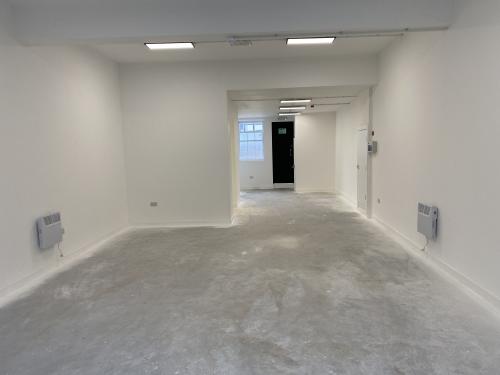 85 Field End Road, Eastcote, HA5