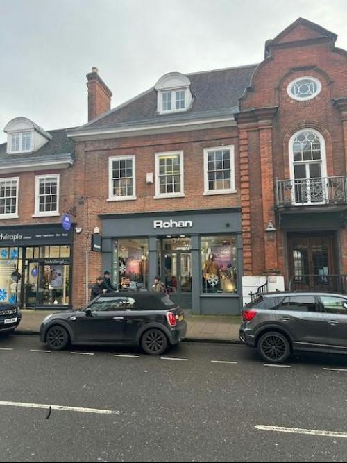 224 High Street, Guildford, GU1
