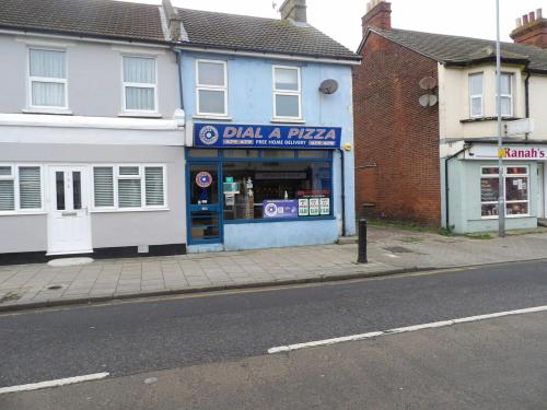 159 Old Road, Clacton-On-Sea, CO15
