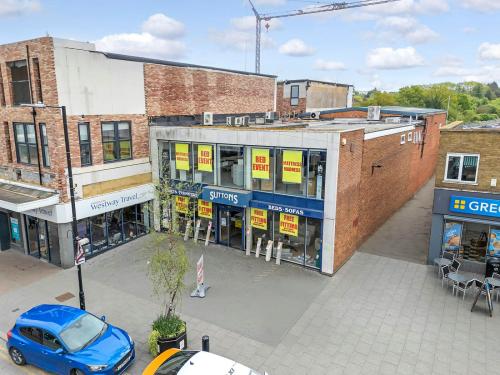24 High Street, Wickford, SS12