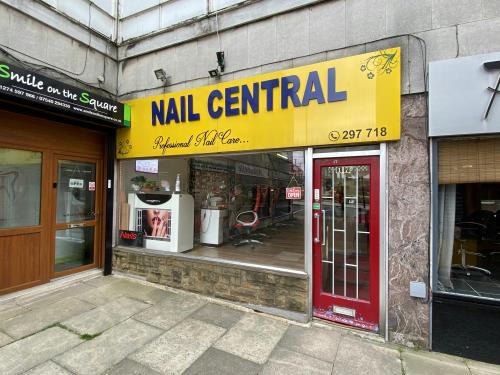 17 Kirkgate, Shipley, BD18