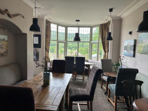 Sir William Hill Road, Grindleford, Hope Valley, S32