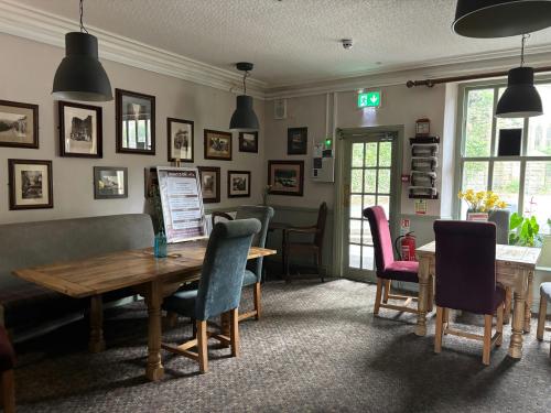 Sir William Hill Road, Grindleford, Hope Valley, S32